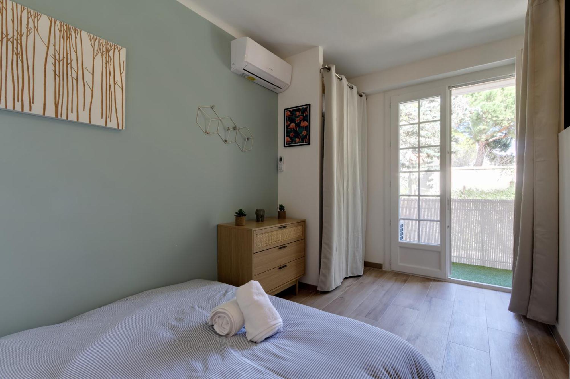 016- T2 Tropisme, Appart 1 Chambre,Clim,Wifi,Parking Монпелие Екстериор снимка